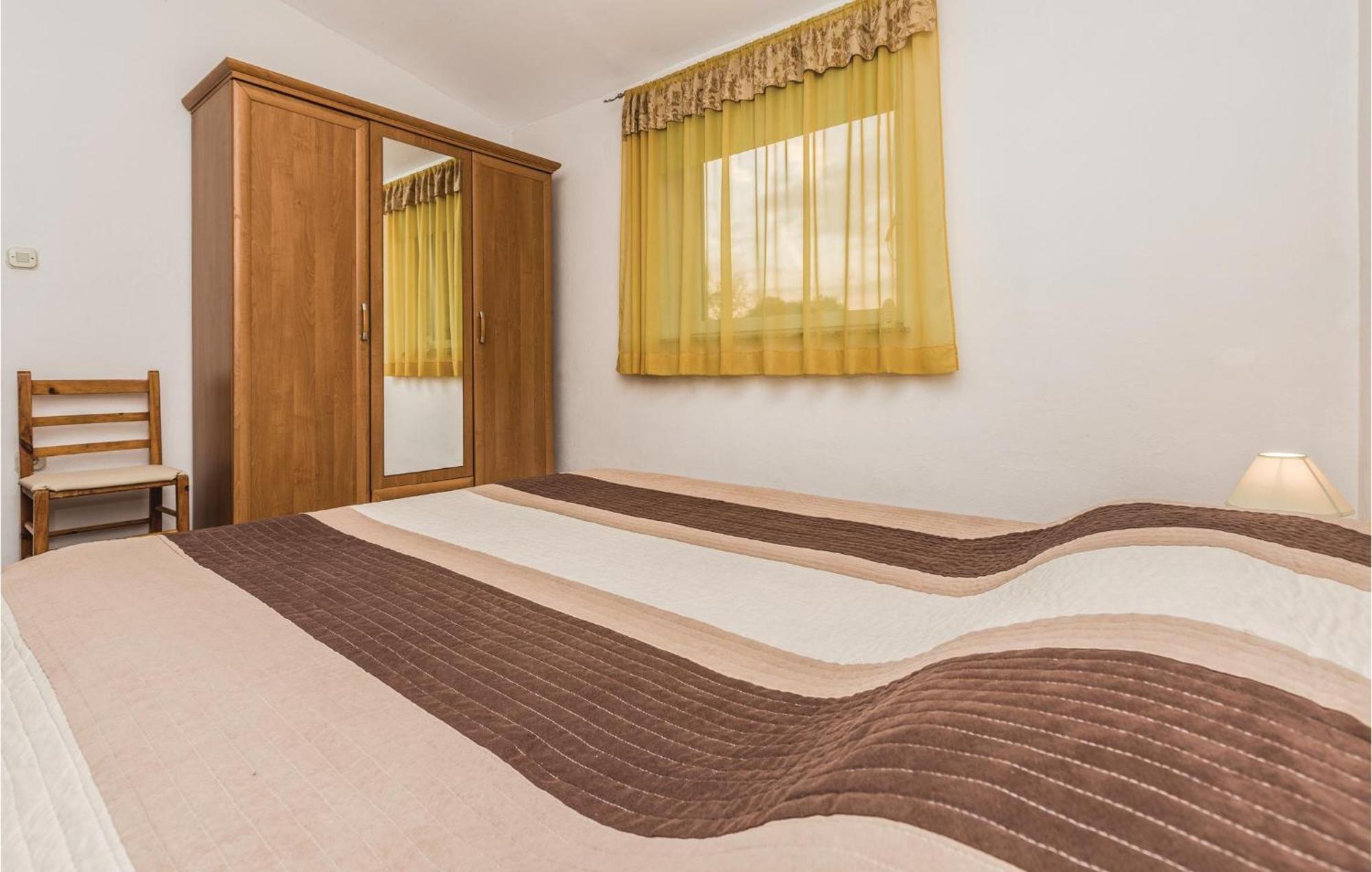 3 Bedroom Gorgeous Apartment In Marčana מראה חיצוני תמונה
